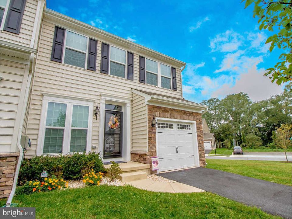 1st image of 155 Margaretta Dr