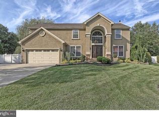 1832 Cornus Ct, Williamstown, NJ 08094