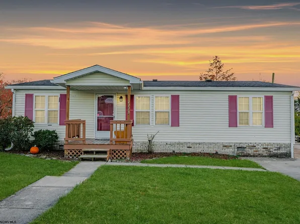 1115 Miller St, Morgantown, WV 26508