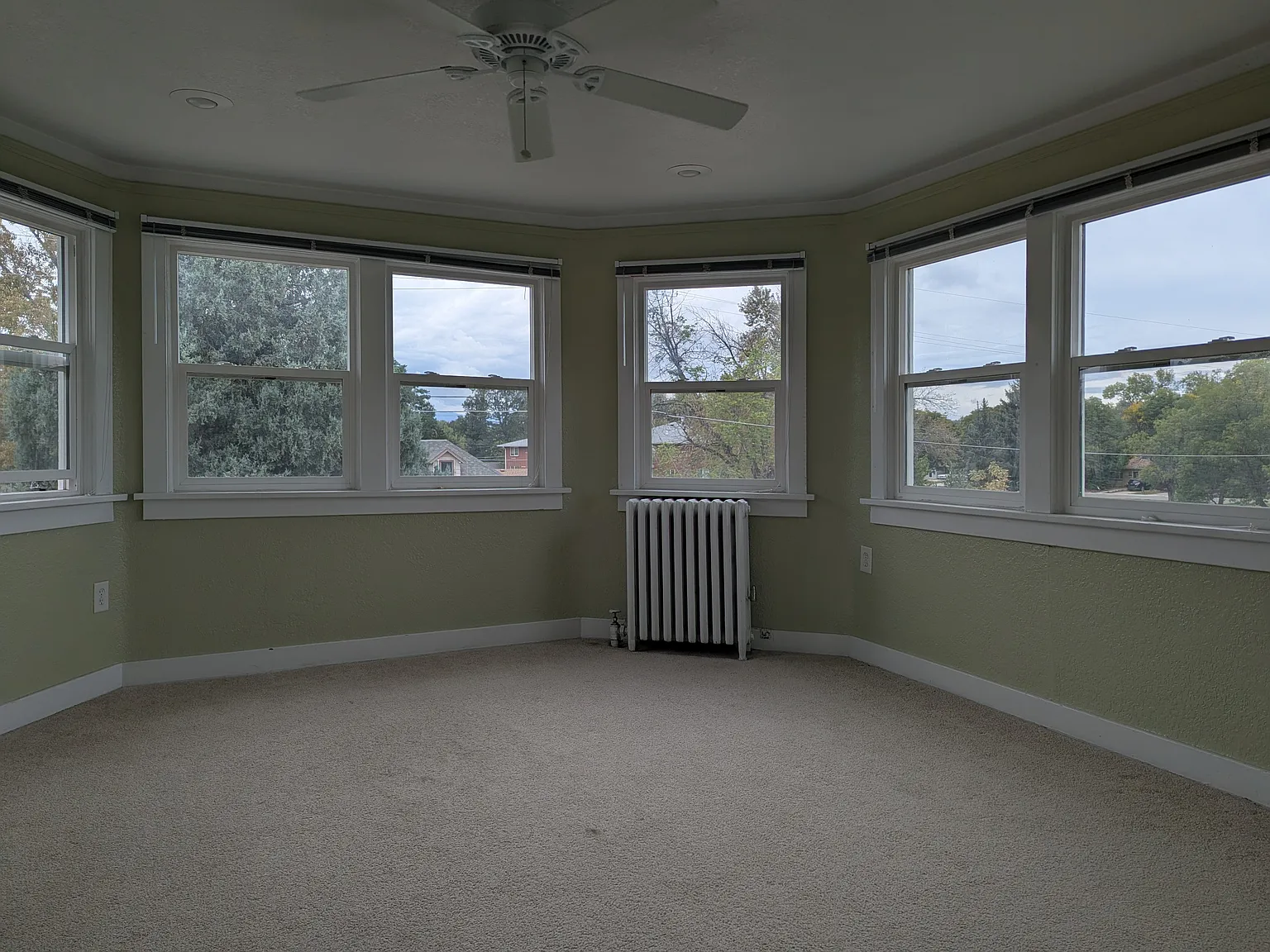 2 bed, 1.5 bath, 1100 sqft, $2,600 — Photo 4