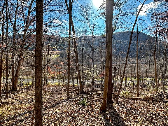 4th image of Hathaway Hill Rd Lot 2