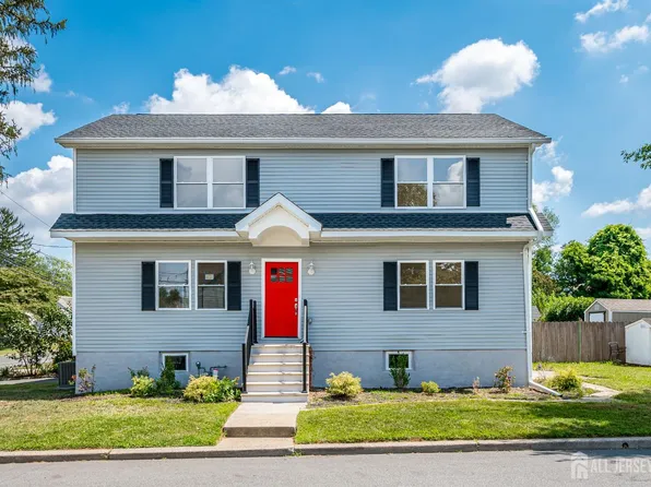 24 Savoy St, Colonia, NJ 07067