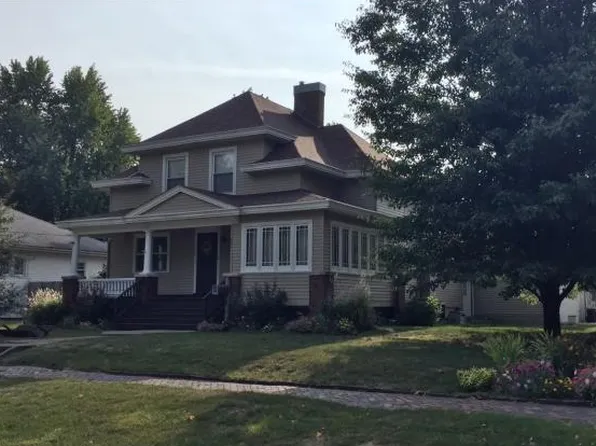 601 Kitchell Ave, Pana, IL 62557