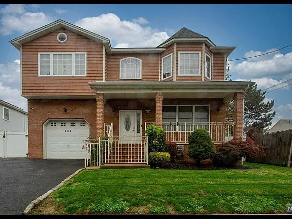 1st image of 509 Trotters Ln