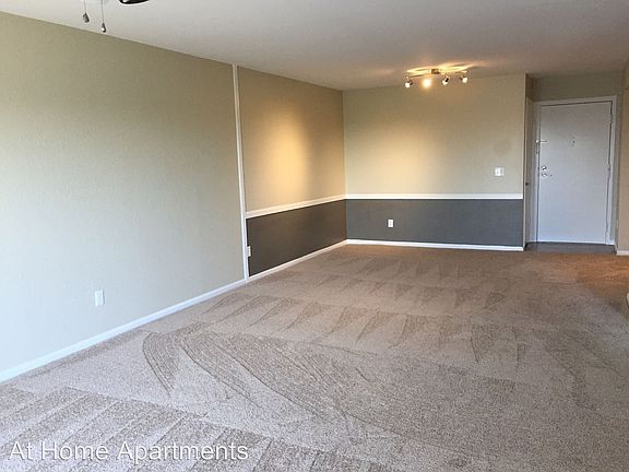 4th image of 7620 Shawnee Mission Pkwy APT 106