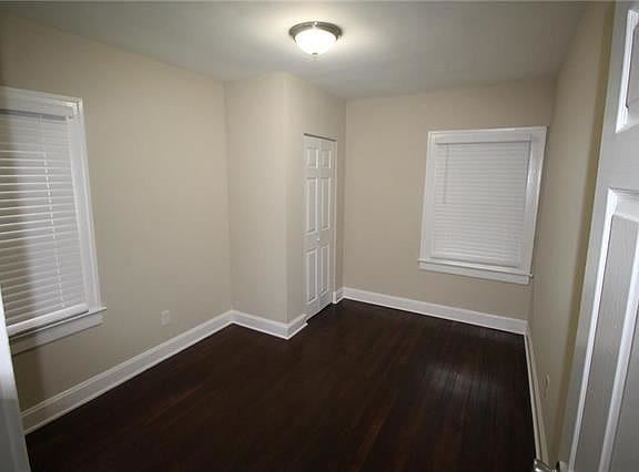 4th image of 5643 Garfield Ave