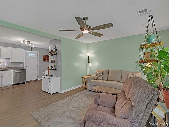 4th image of 10424 Indian Rd