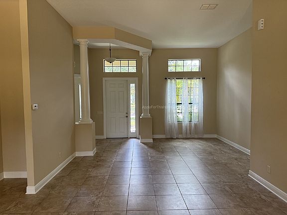 3rd image of 15604 Hampton Village Dr