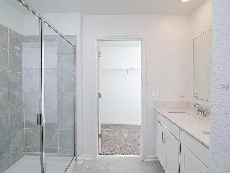 2821 Armstrong Ave — Photo 24