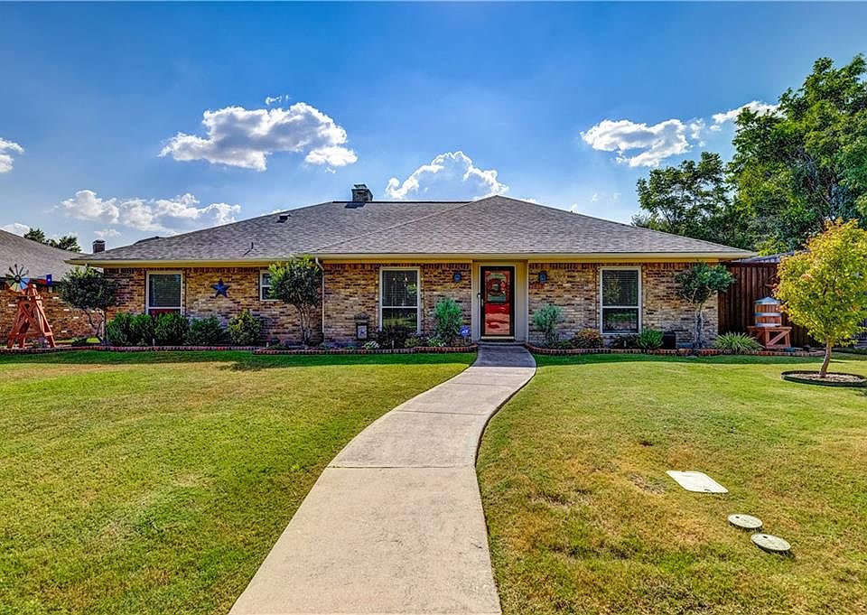 1st image of 2613 Bunker Hill Cir