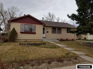 77 Dahlia St, Casper, WY 82604