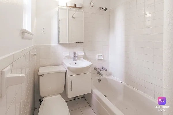 Rented by MAPT Residential LLC | media 11