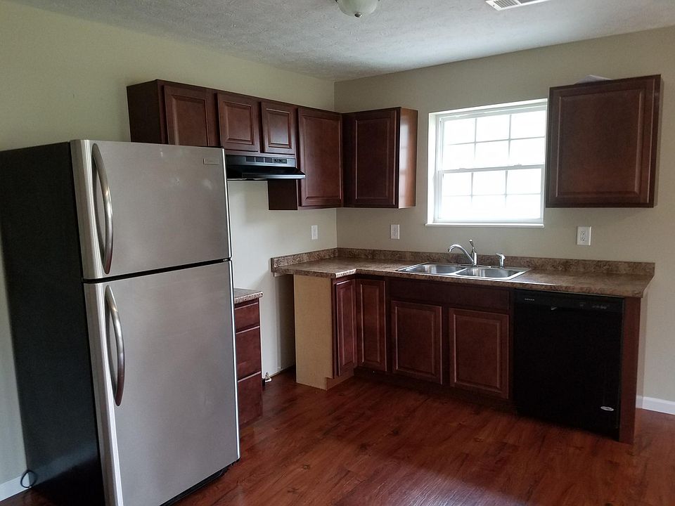 2nd image of 1507 Patricia Holt Dr
