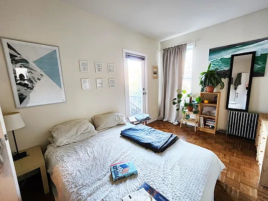 Rented by Voro New York | media 16