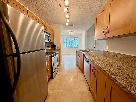 4th image of 3299 Clint Moore Rd APT 202