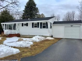 4 Labonte Ave E, Saco, ME 04072
