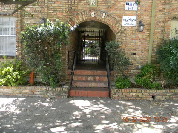 6401 Skyline Dr APT 37, Houston, TX 77057