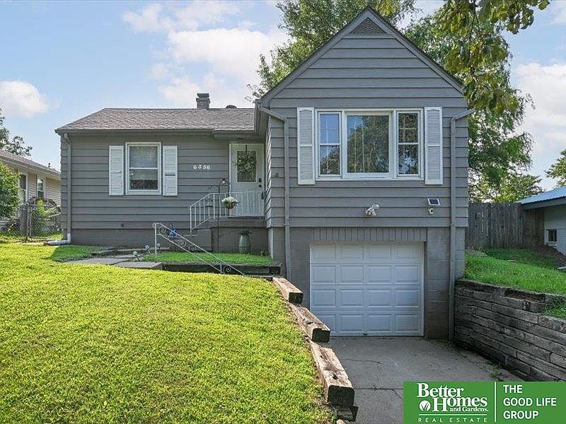 1st image of 6556 N 34th St