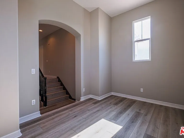 22430 Leisure Dr — Photo 23