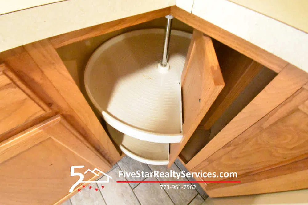 1 bed, 750 sqft, $1,465 — Photo 3
