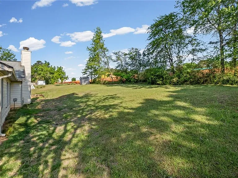1194 Meadow Oaks Dr NW — Photo 28
