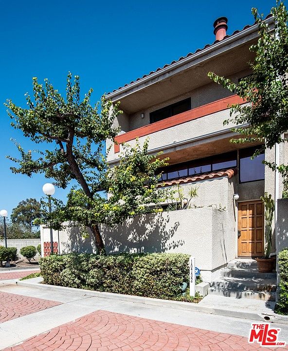 1st image of 10732 National Blvd