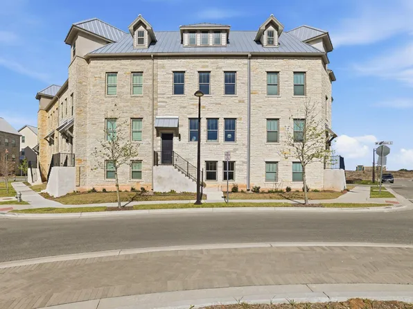 905 Pullman St, Leander, TX 78641