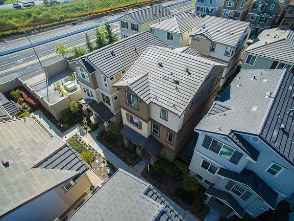 2nd image of 7073 N Mariposa Ct