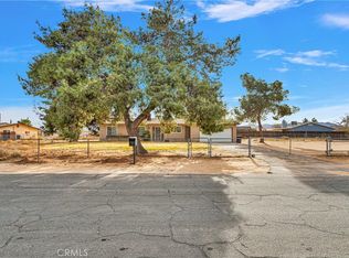 20807 Teton Rd, Apple Valley, CA 92308