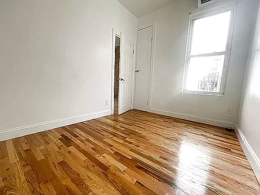 3rd image of 2310 Bedford Ave #3AA