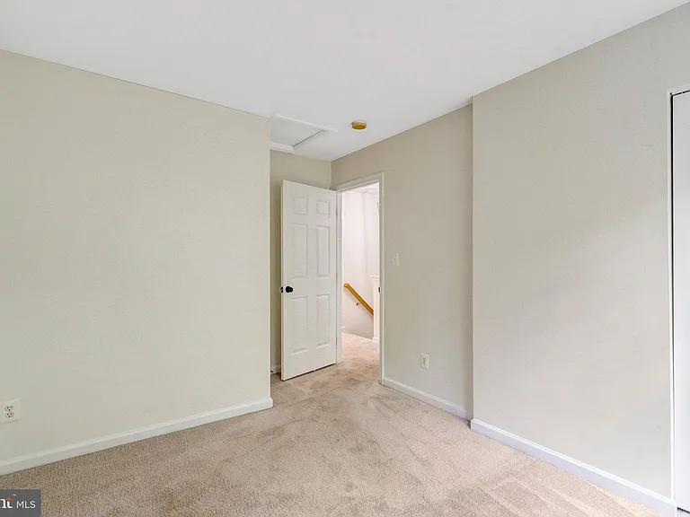 7057 Sauvage Ln — Photo 27