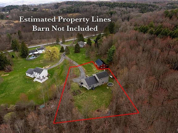 5th image of 389 Warren Rd