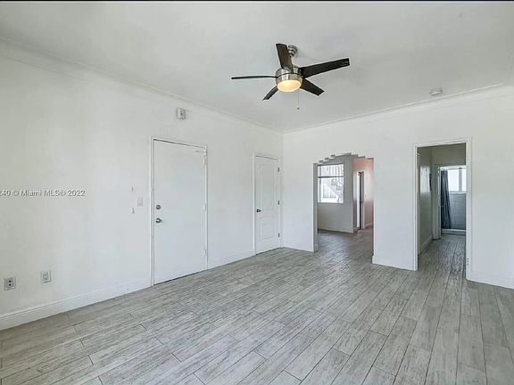 4th image of 610 12th St #5