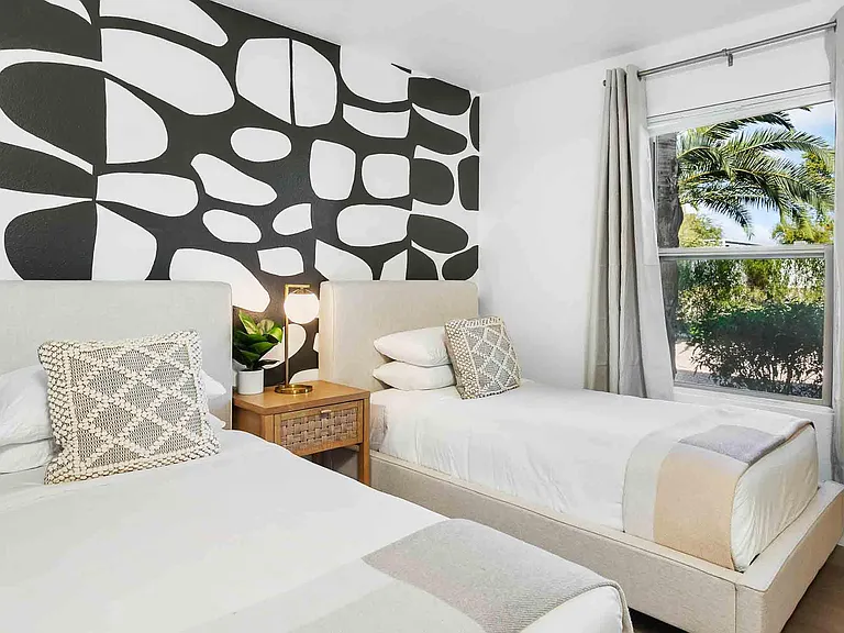 6411 E Presidio Rd — Photo 23