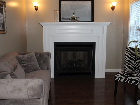 4th image of 109 Frank St