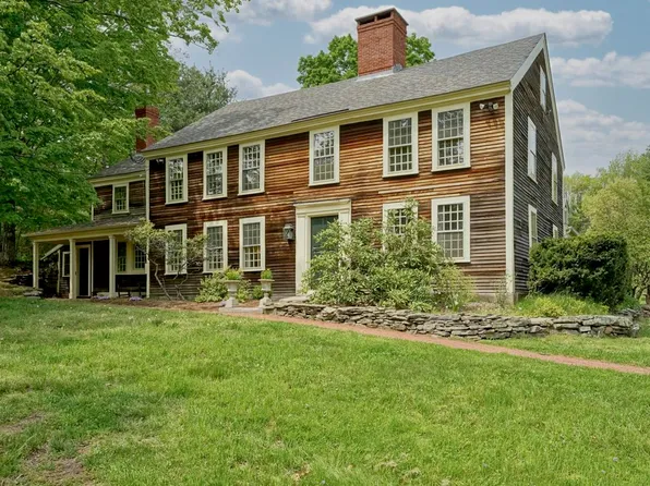 39 Thornell Road, Newton, NH 03858