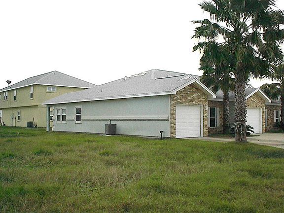 2nd image of 2905 11th St #101