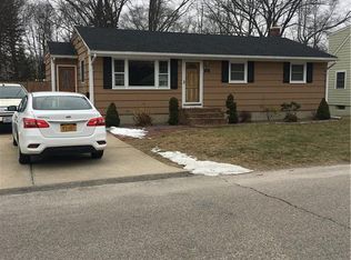 61 Crompton Ave, West Warwick, RI 02893