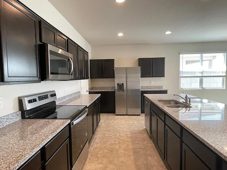 1076 W Sand Canyon Ct — Photo 5