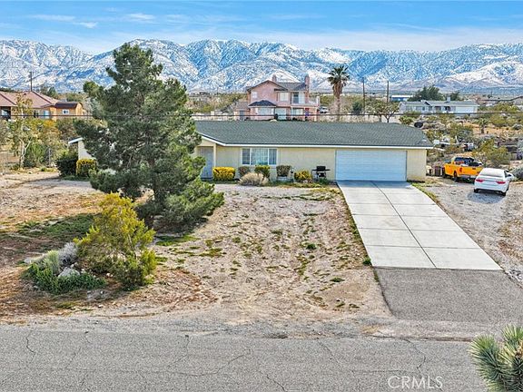 2nd image of 32361 Spinel Rd