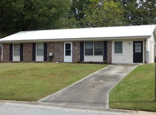 12 Middlesex Ave, Goose Creek, SC 29445