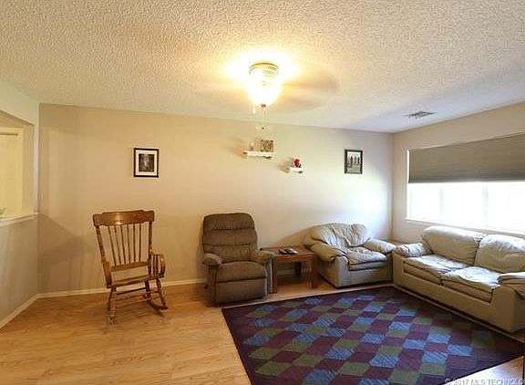 Living Room from Hall to Bedrooms