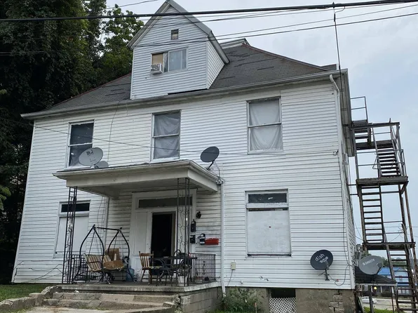6 Nutt Ave, Uniontown, PA 15401