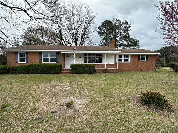 4801 A St, Kinston, NC 28504