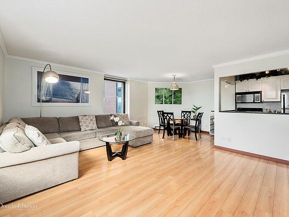 4th image of 1641 3rd Ave APT 31F