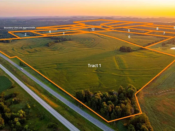 180 Fausek Ranch Dr, Eolia, MO 63344