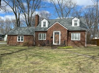 2079 Woodland St NE, Warren, OH