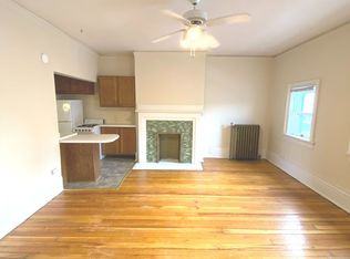 918 E Knapp St #17, Milwaukee, WI 53202