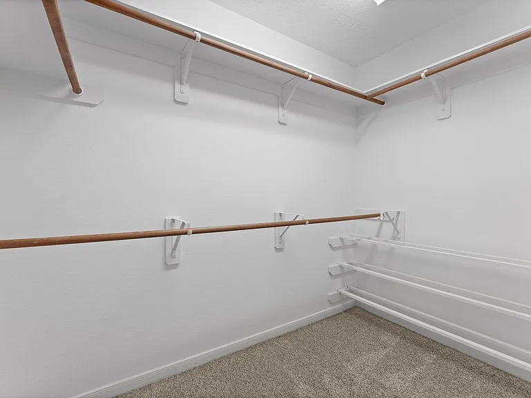 39 E Burberry Cir — Photo 29