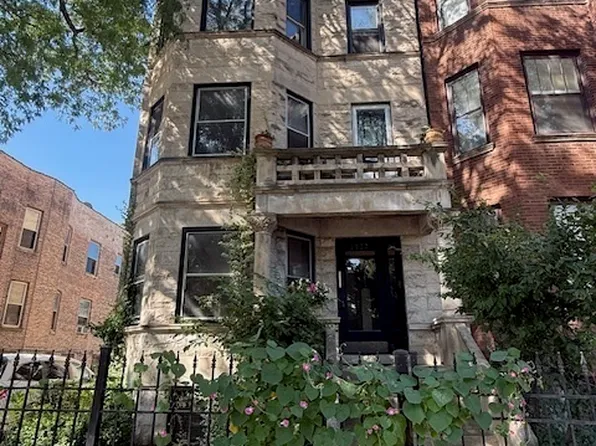 1922 N Humboldt Blvd, Chicago, IL 60647